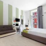 Rainbow 3* نابولي